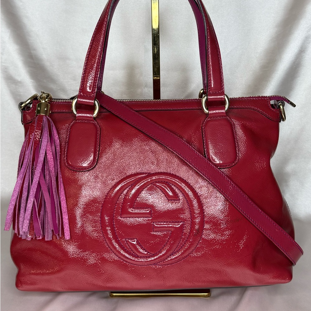 MT317 - Authentic GUCCI Soho Patent Leather Shoulder/Crossbody Bag